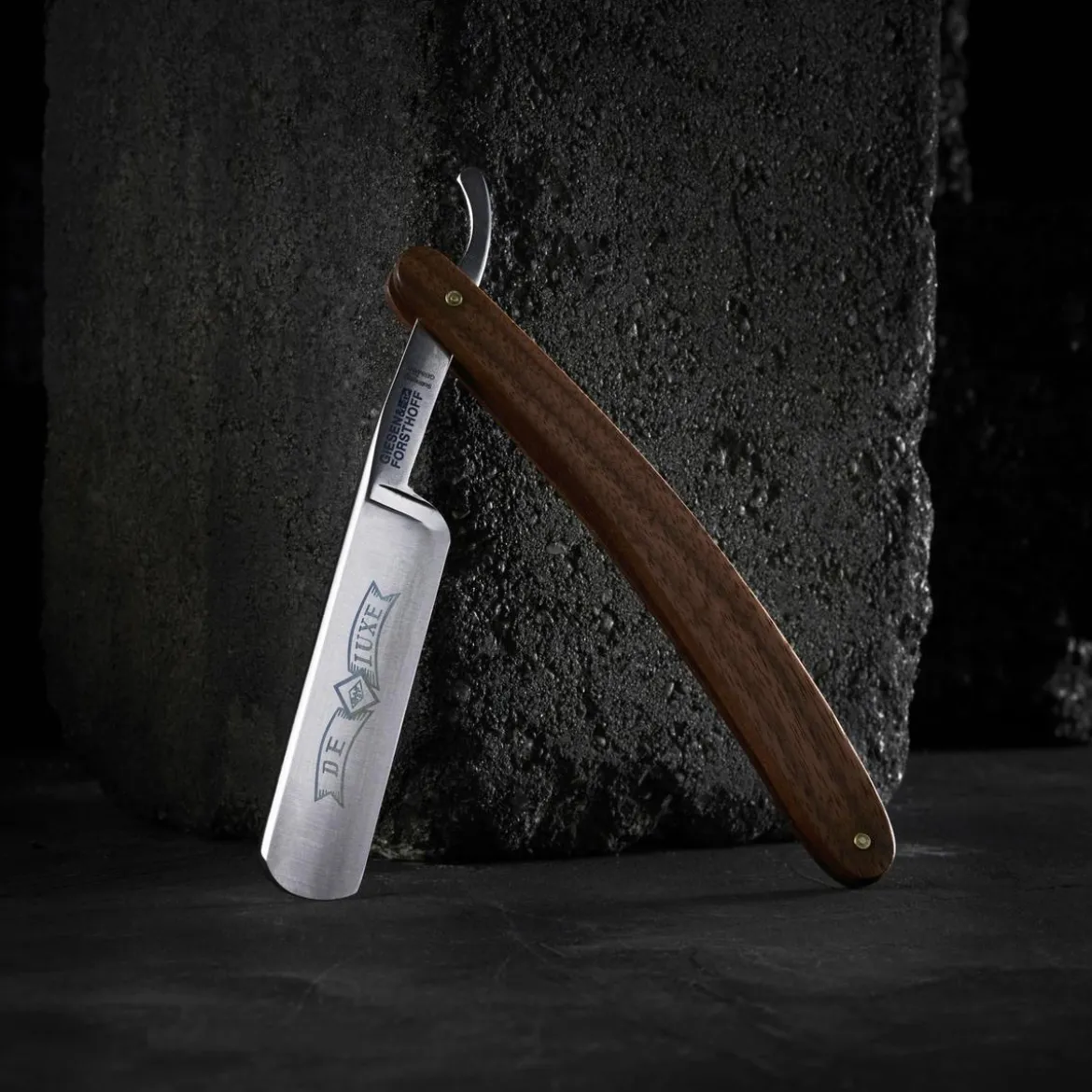 Brzytwa 5/8'' drewno orzecha Deluxe