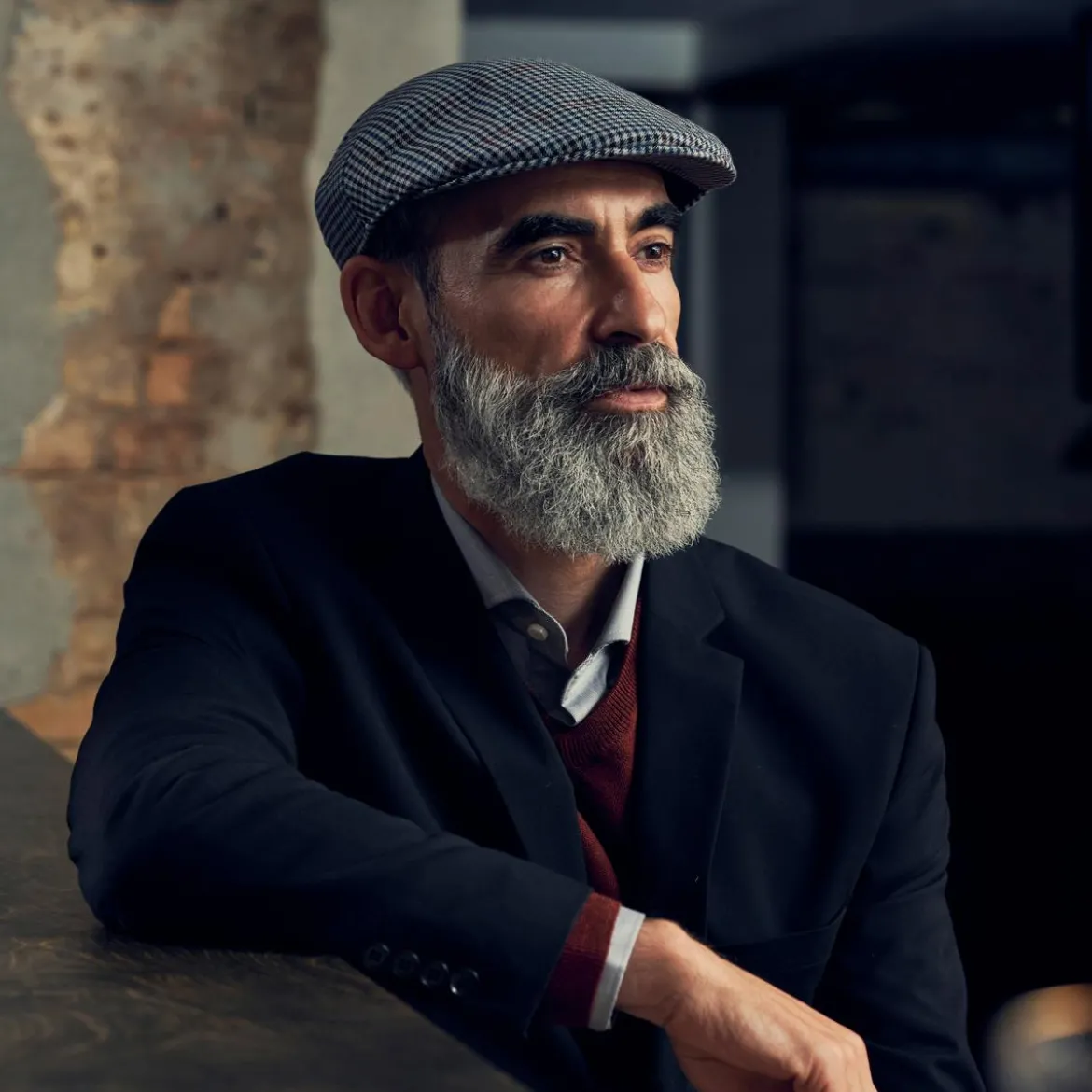 Burgundowo-ciemnogranatowy kaszkiet w kratkę Massimo Moda