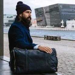 Ciemnogranatowy szalik miejski tuba Frisco