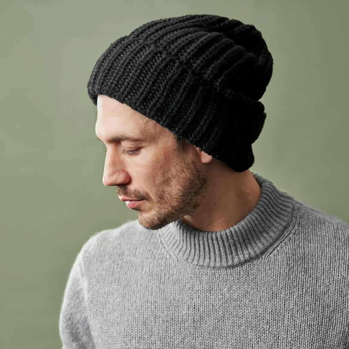 Czarna masywna dzianinowa czapka beanie Fee Montagna