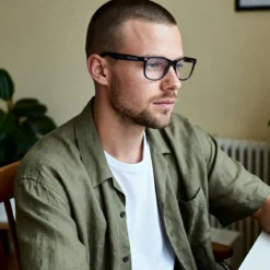 Czarne okulary retro blokujące niebieskie światło