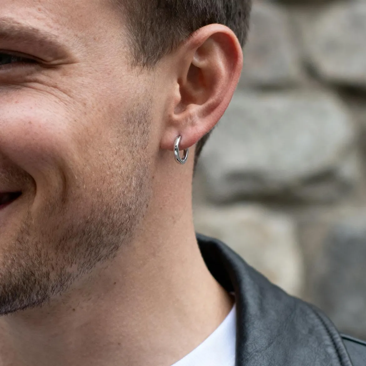 Huggie | 8 mm cienki płaski kolczyk kółeczko ze srebra próby 925