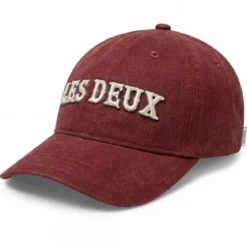 Les Deux | Ceglastoczerwona czapka z daszkiem Dad Cap z logo
