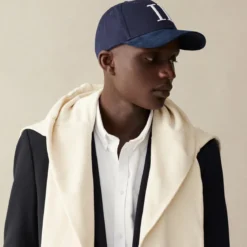 Les Deux | Granatowa czapka z daszkiem Baseball Cap Suede II