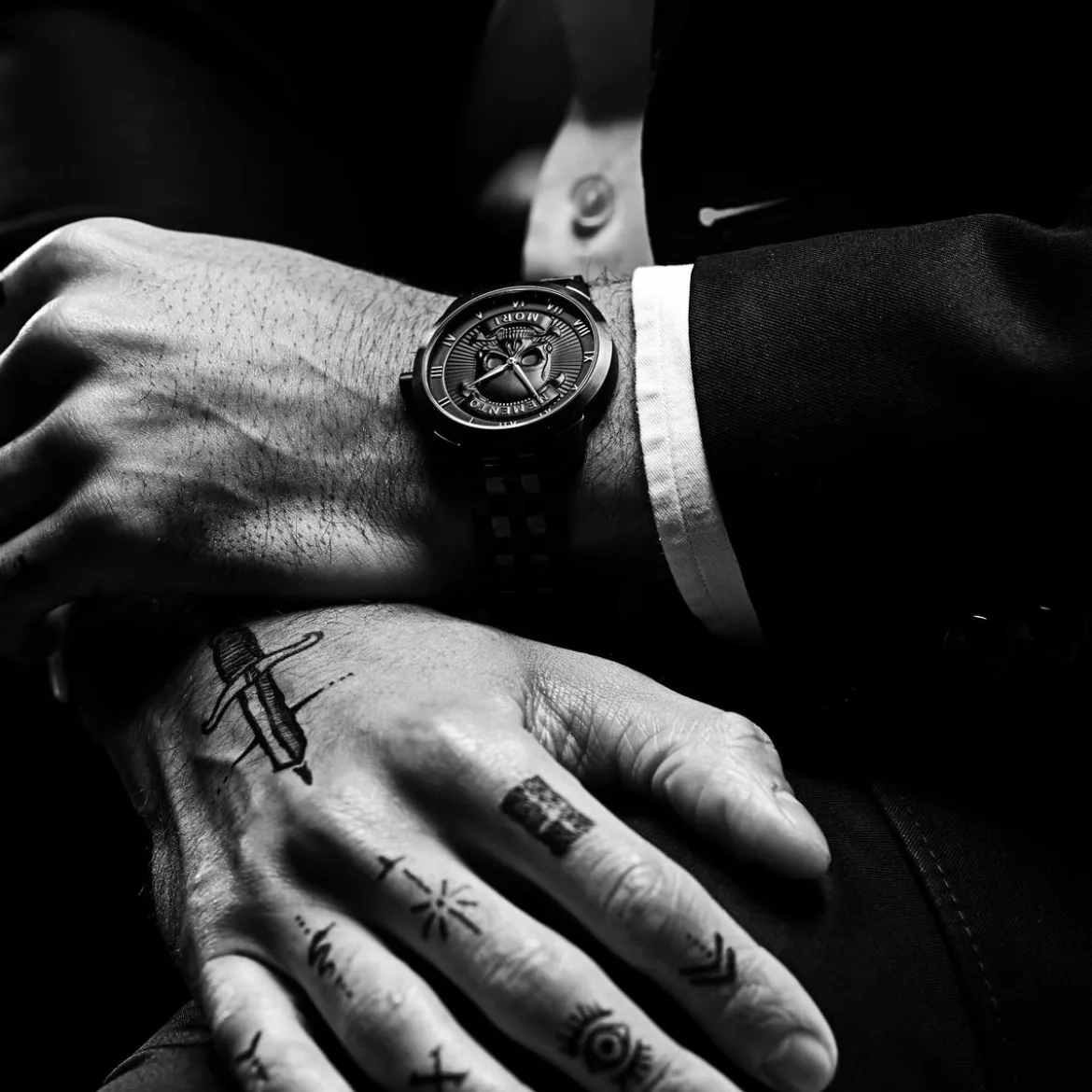 Memento Mori | Stalowy zegarek z czaszką