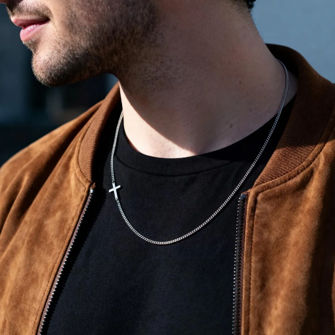 New Classics | 2 mm naszyjnik z krzyżykiem typu curb ze srebra próby 925