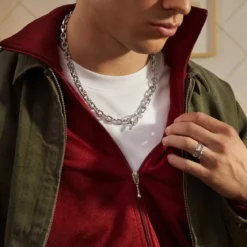 New Classics | Naszyjnik z ogniw typu O ze stali nierdzewnej z zapięciem typu toggle w srebrnym kolorze