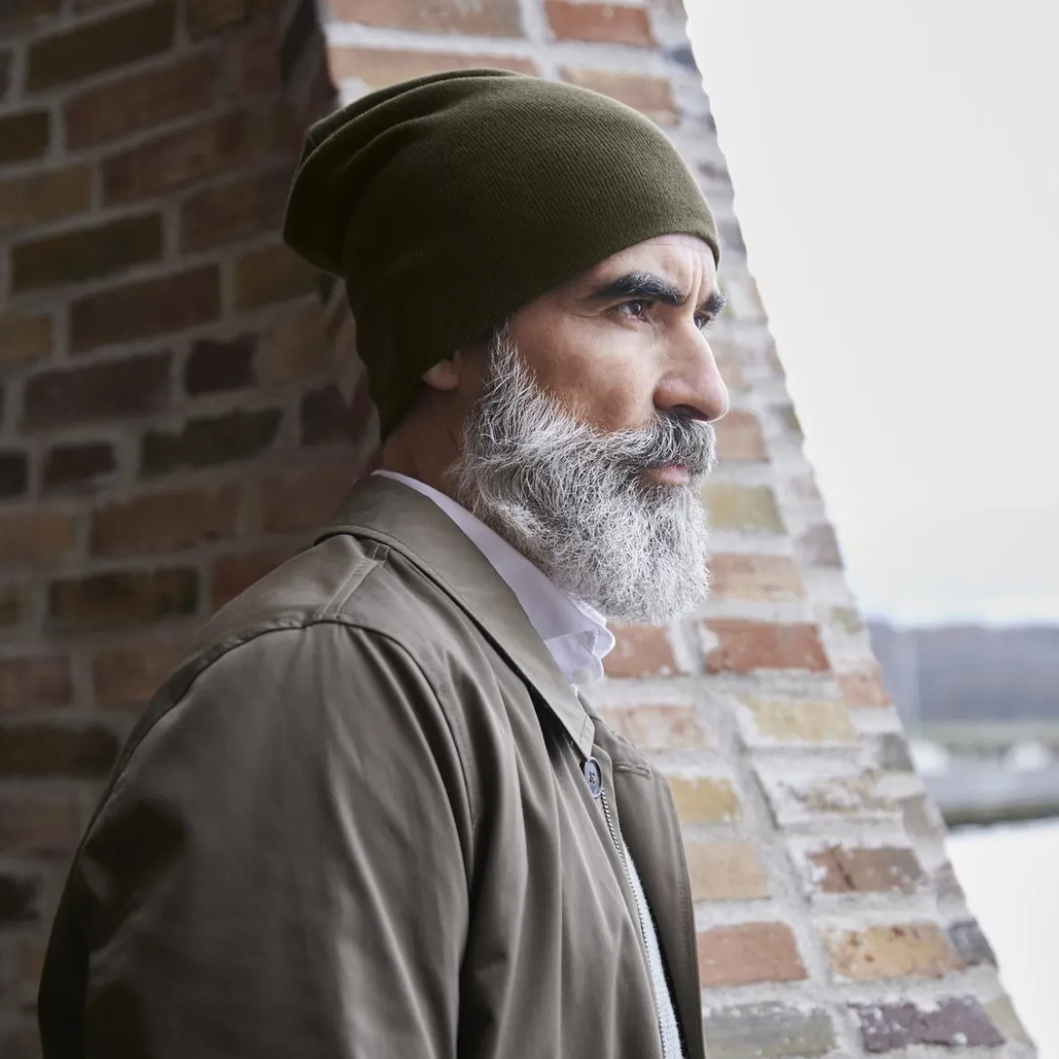Oliwkowa lekka beanie z bawełny organicznej Kyler Kite