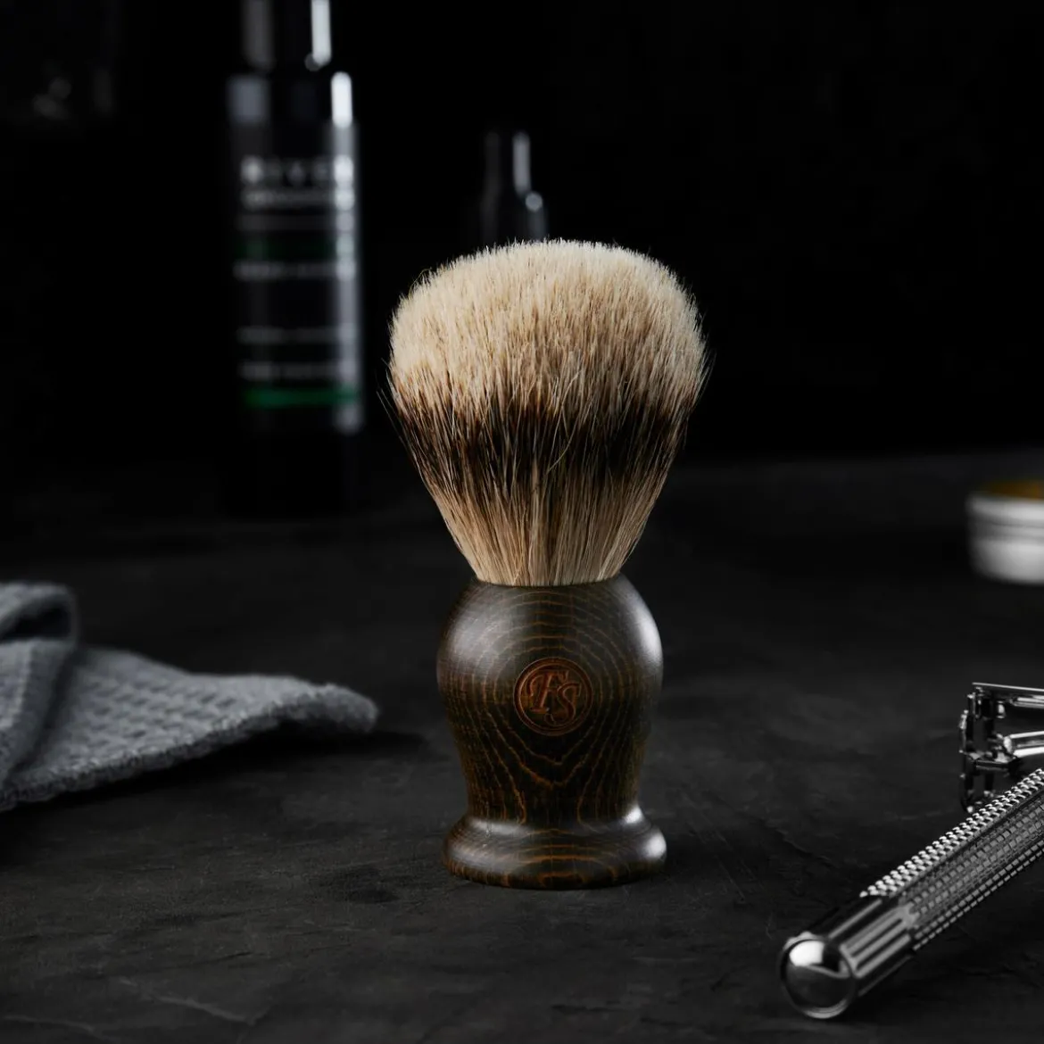 Pędzel do golenia Silvertip z hebanu