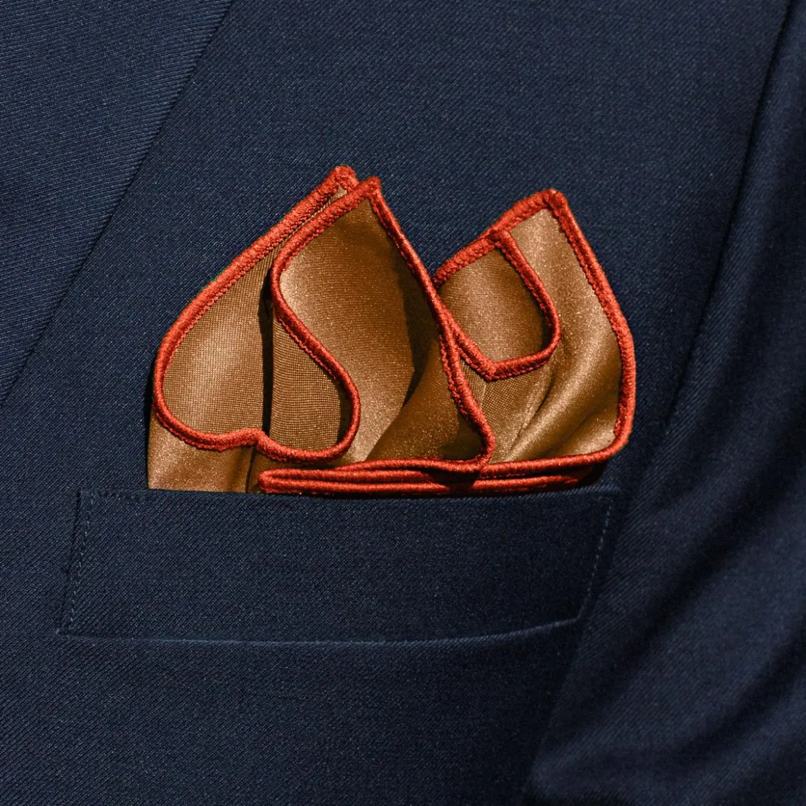 Poszetka w kolorze jasnobrązowym Basic