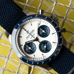1960 Racing Chronograph | Stal chirurgiczna, granatowy i biały
