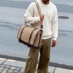 Torba Listonoszka W Stylu Vintage Z Jasnobrązowego Płótna i Skóry